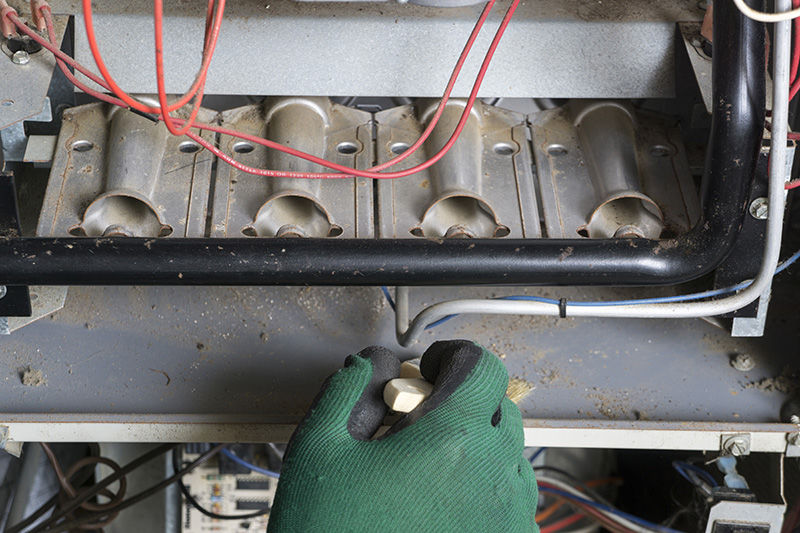 FR_A_031 - AdobeStock_92684295 Fall HVAC Clean and Check